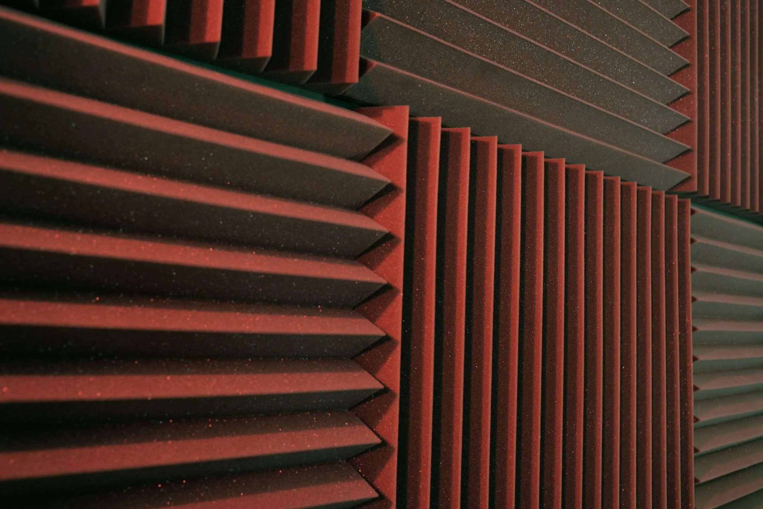 StudioVox — immagine ufficiale del progetto elettroacustico / official electroacoustic project visual